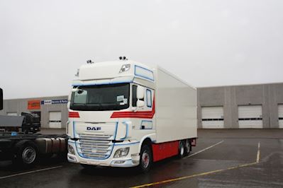 Lastas Trucks Danmark A/S leverer en DAF XF 510 FAR SSC AS-Tronic til Trifa Transport ApS